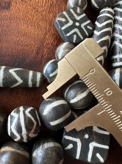 Nepalese Pumtek Wood Bead Necklace: Old Dzi Bead Sideline