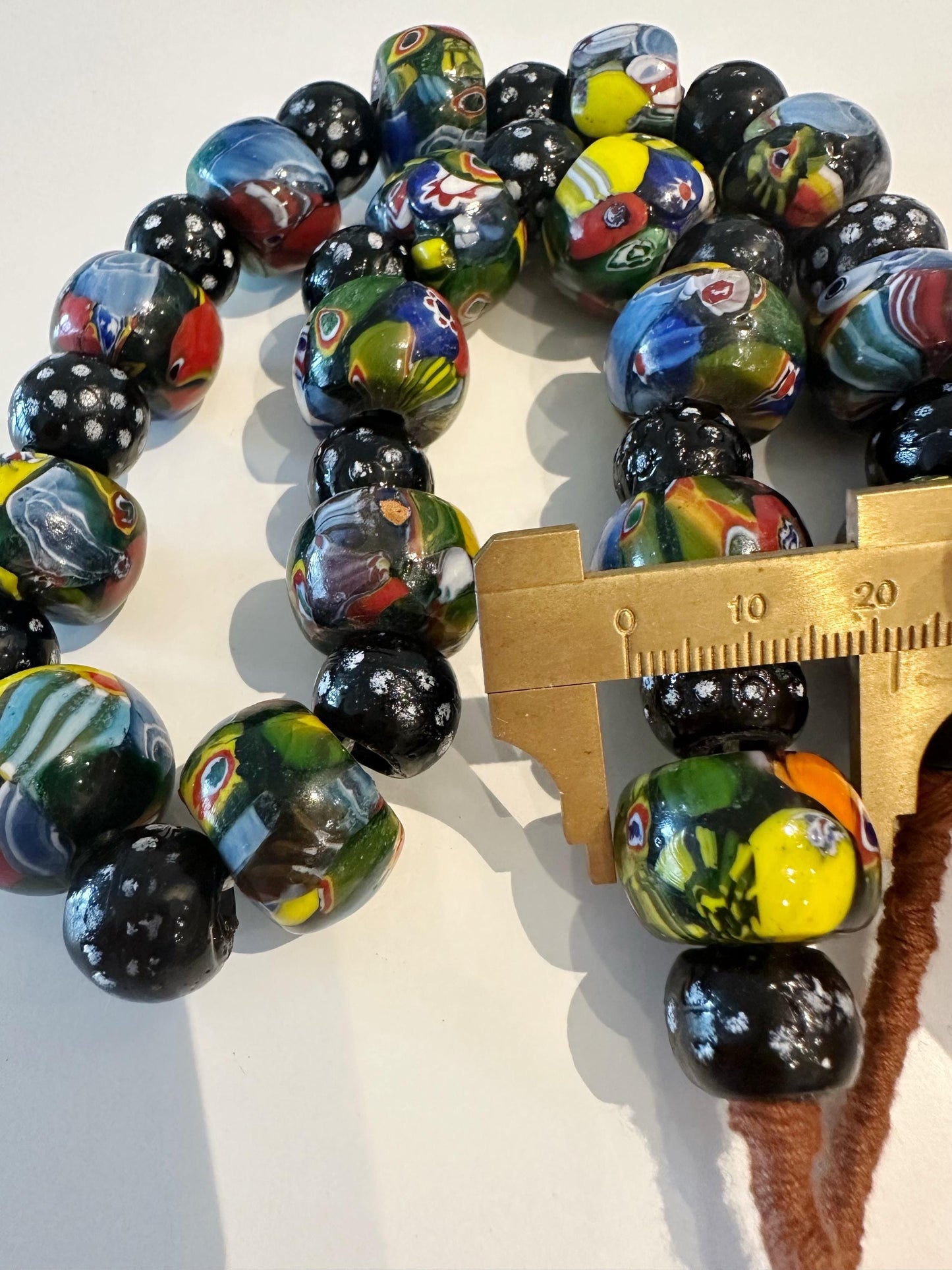 Rare Venetian trade beads glass beads necklace(15mm-22mm)