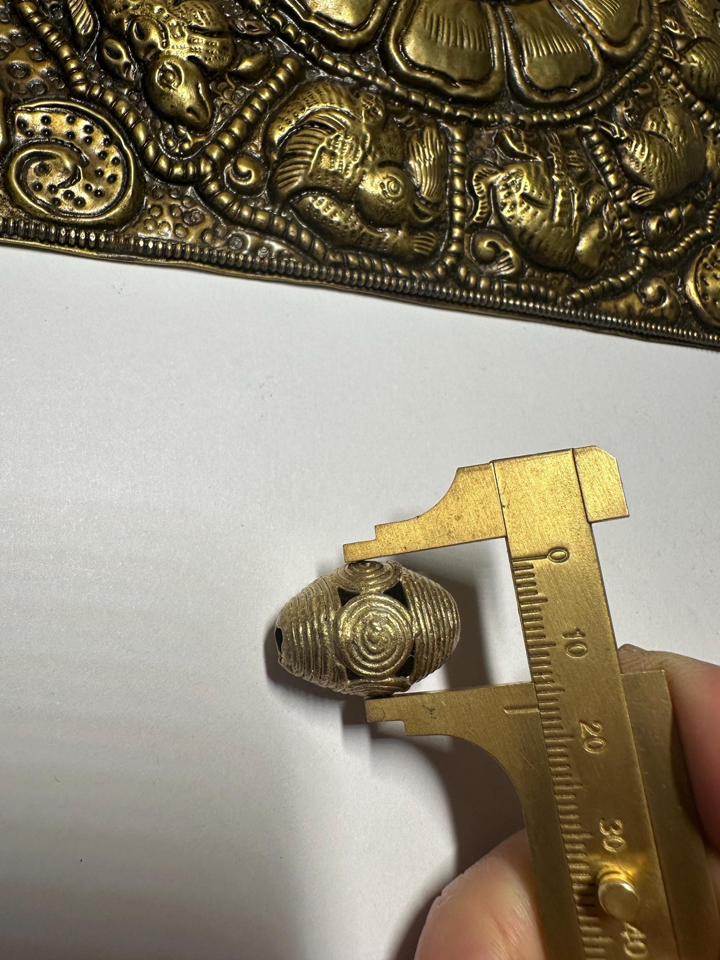 Handmade Ashanti Brass Oval Beads: African Jewelry Design