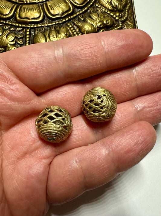 Ghana cage beads, African Beads Ashanti lost wax bronze casting Ghana,handcrafted designer