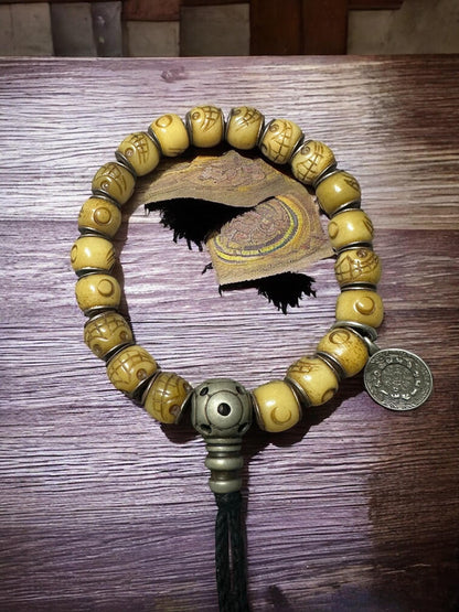Traditional Buddhist Prayer Beads-Hand-Carved Tibetan Yak Bone Mala Bracelet