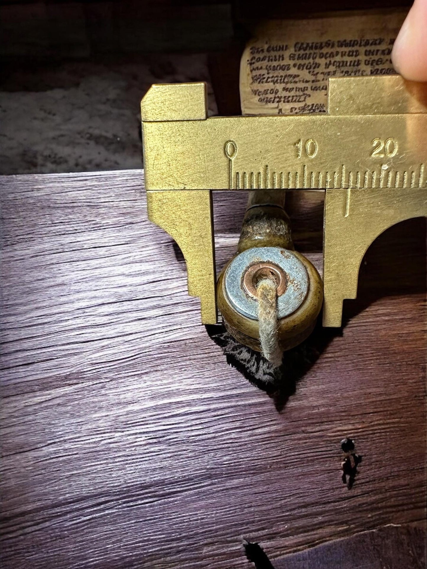 Handcrafted Nepal Tibetan Yak Bone Guru Bead Pendant  Traditional Buddhist Mala Accessory