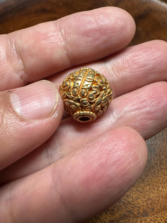 Handmade Gold Plated Filigree Bead: Nepal Tibetan Brass Spacer