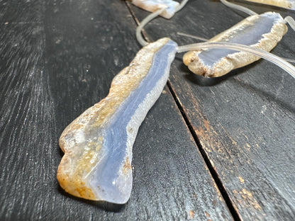 Raw Edge Agate Slice Beads: Freeform Gemstone Jewelry Making