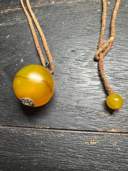 Rustic Yellow Agate Necklace: Boho Ethnic Leather Jewelry
