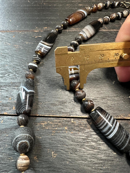 Tibetan Agate Dzi Bead Necklace: Himalayan Tribal Protection Jewelry