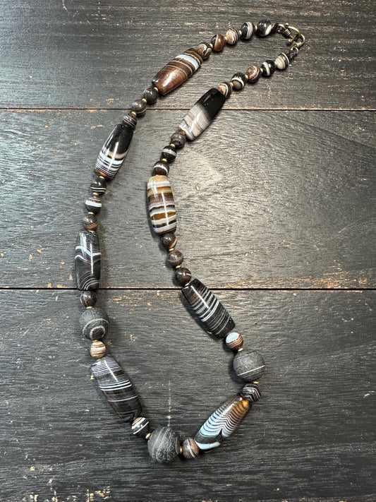Tibetan Agate Dzi Bead Necklace: Himalayan Tribal Protection Jewelry