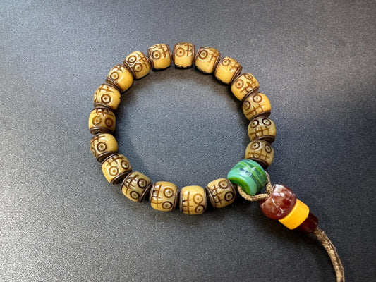 Hand-Carved Tibetan Yak Bone Skull Mala Bracelet, Adjustable 89 Inch Wrist, Agate Guru Bead, Chitipati Kapala Beads, Mens Spiritual Jewelr